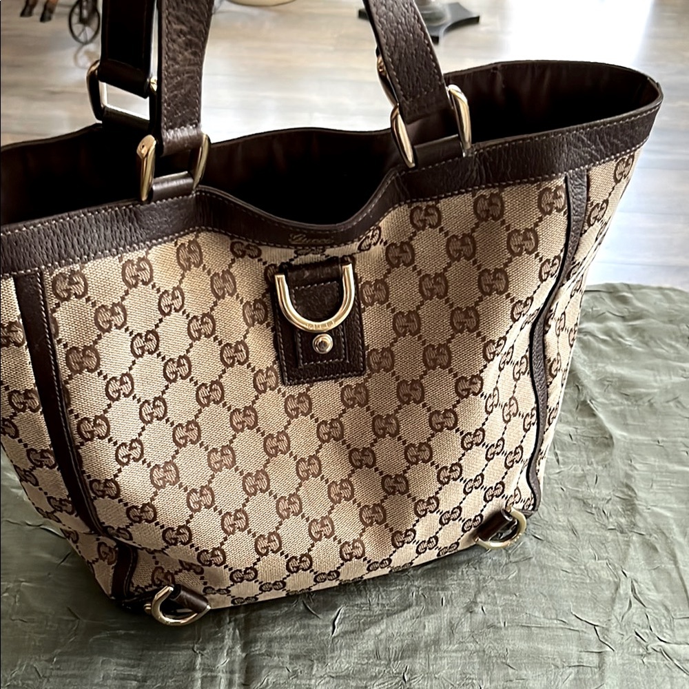 Gucci GG canvas tote